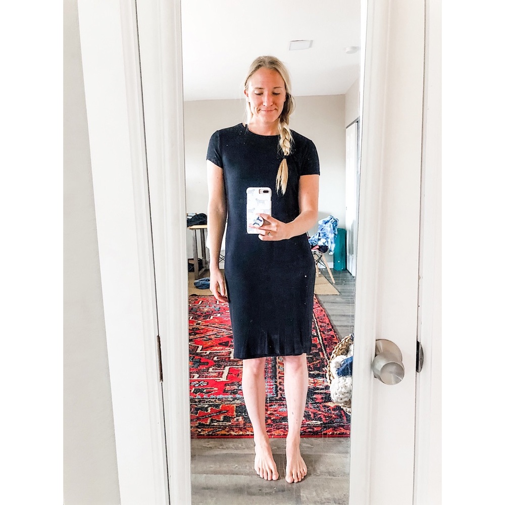 Gap Black Short Sleeve Midi Dress